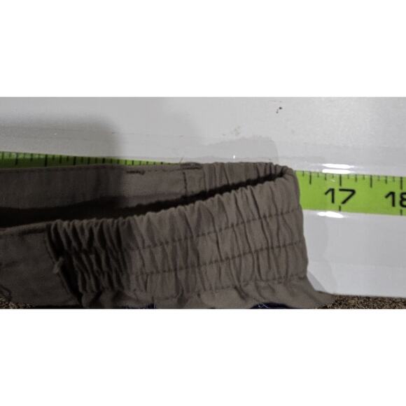 Stanley 100% Nylon Tan Cargo Utility Outdoors Gorpcore Shorts Size Medium - Picture 6 of 6